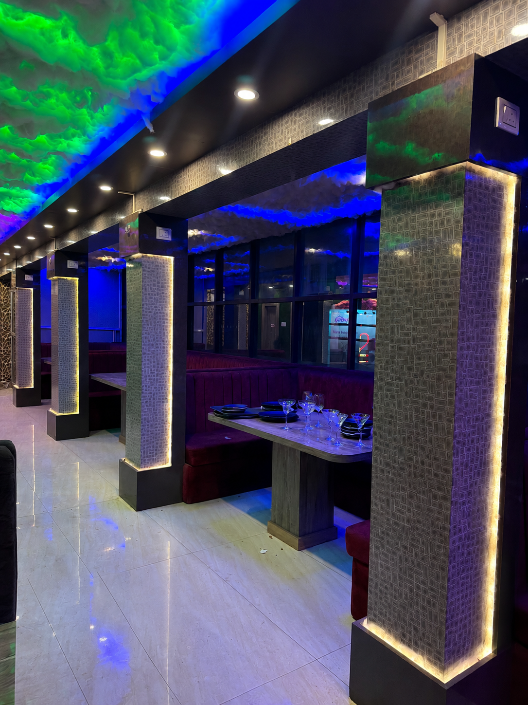 Premium Restaurant View at CLOUDSTEP